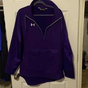 Large purple under armour Unhooded 1/2 zip cold gear